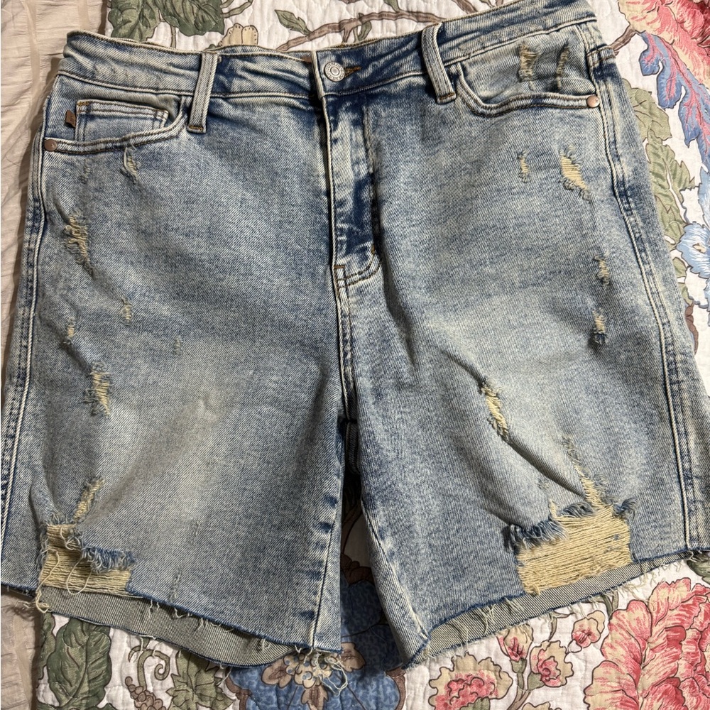 Judy Blue Light Wash Distressed Jean Shorts